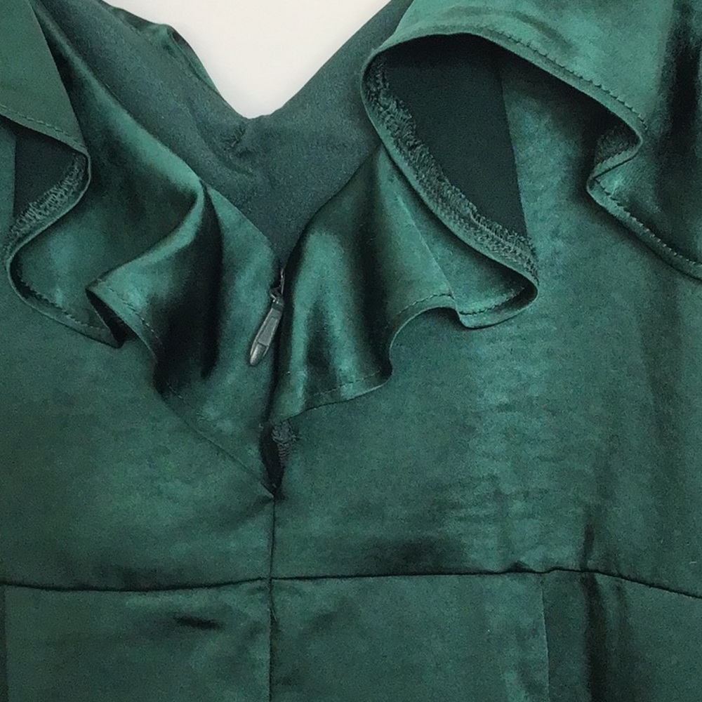 Birdie Ruffle Detail Asymmetric Satin Dress
Petal & Pup - Picture 11 of 16